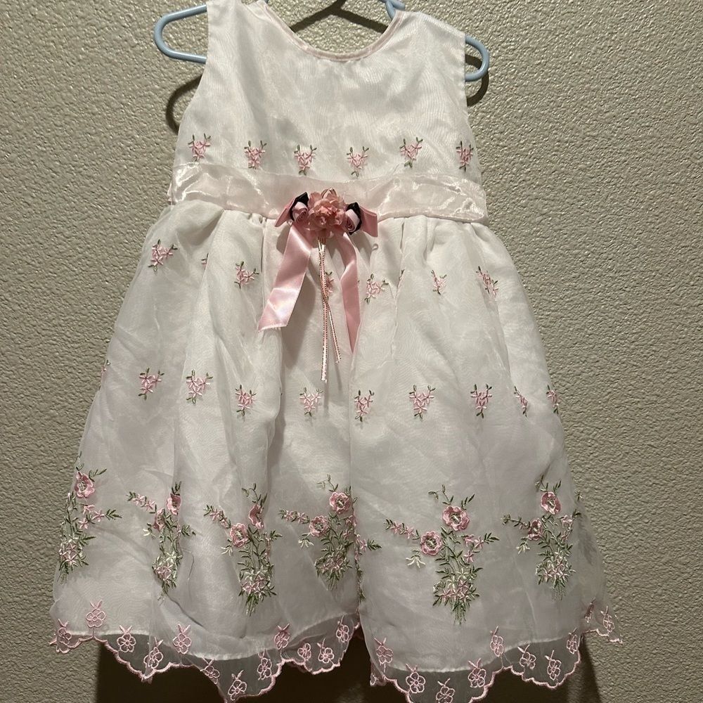 NWOT Baby Club Floral  Girl Dress 4T